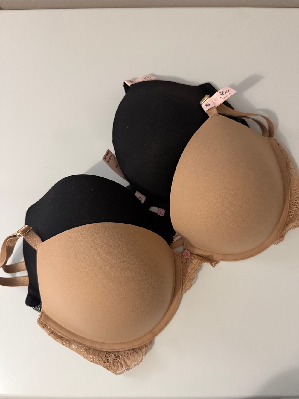 Victoria's Secret Dream Angels push up NWT Bra Bundle - Black & Nude 36D